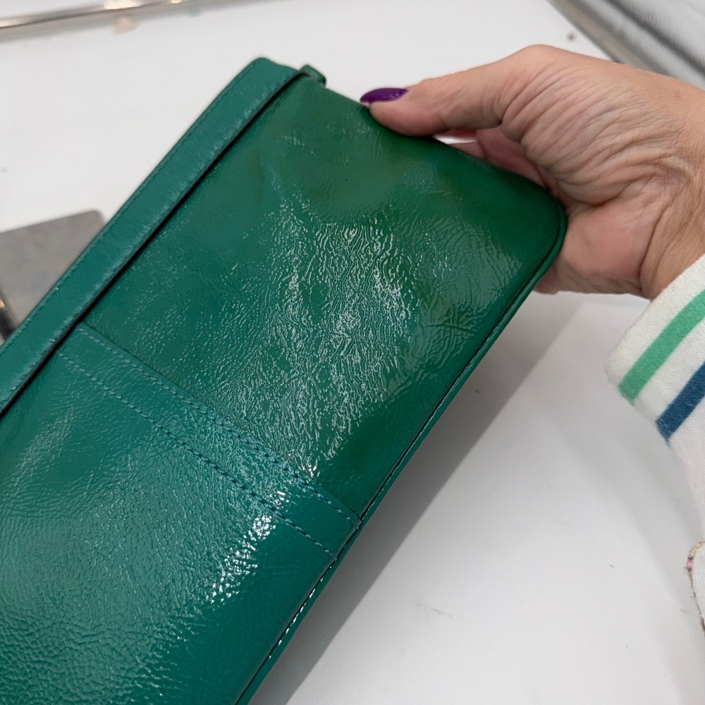 Coach Teal Green Patent Leather Wristlet Clutch Bag Glossy Crinkle Finish** - Picture 7 of 12